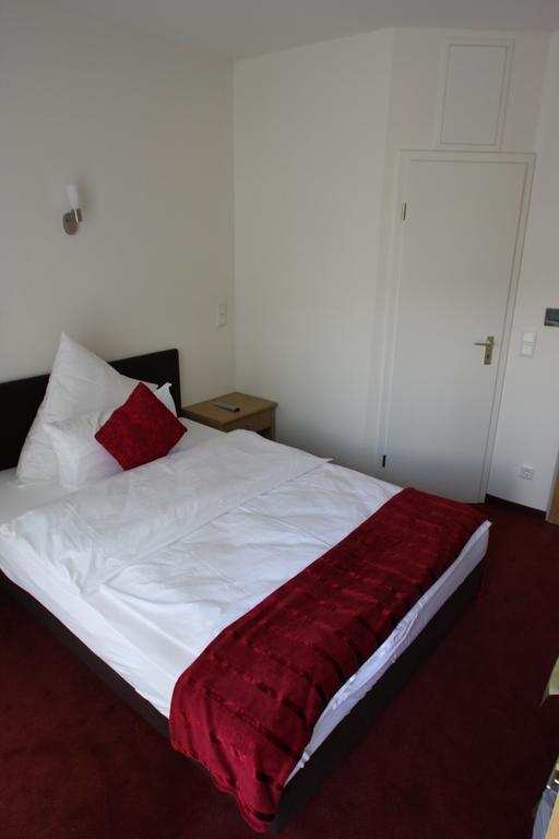 Hotel Gemini Düsseldorf Extérieur photo